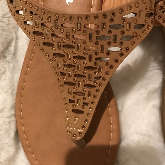New thong natural sandals last one - Picture 5 of 5